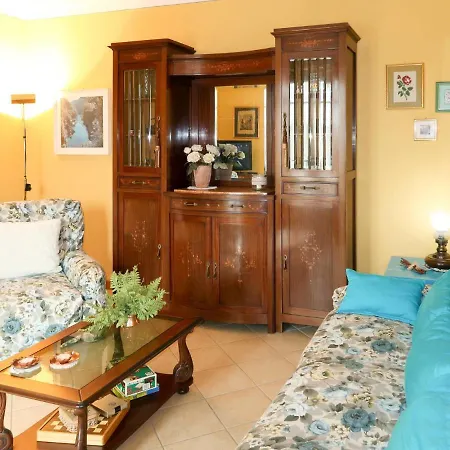 Locazione Turistica Casa Margherita Dom wakacyjny